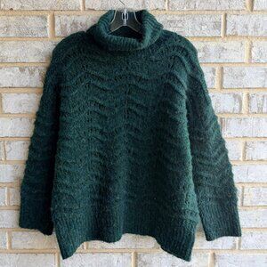 FRNCH Long Sleeve Turtleneck Emerald Green Open Knit Sweater Women's Size S.